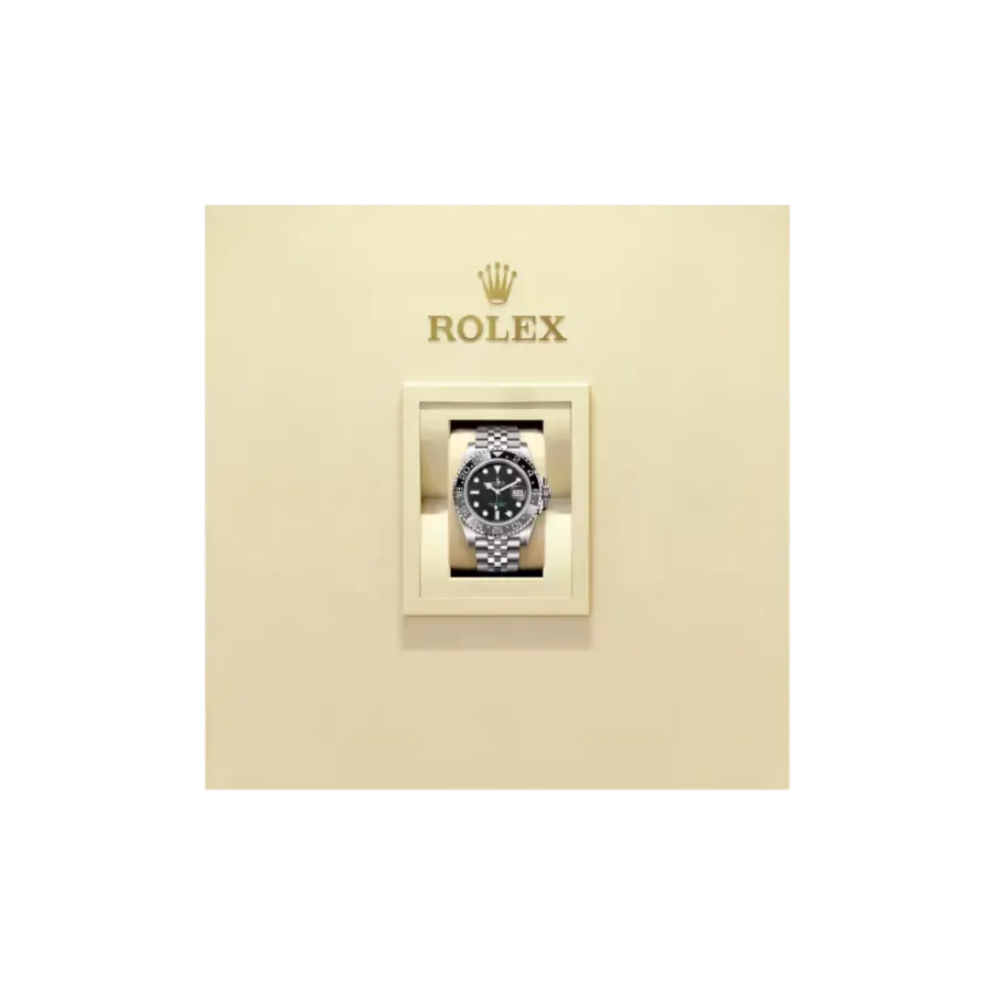 Rolex GMT‑Master II 40 mm Ref# M126710GRNR‑0003 - Image 11