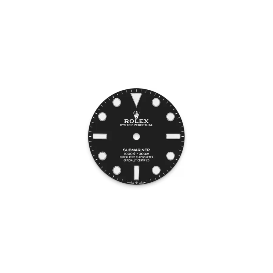 Rolex Submariner Oystersteel Ref# 124060 - Image 4