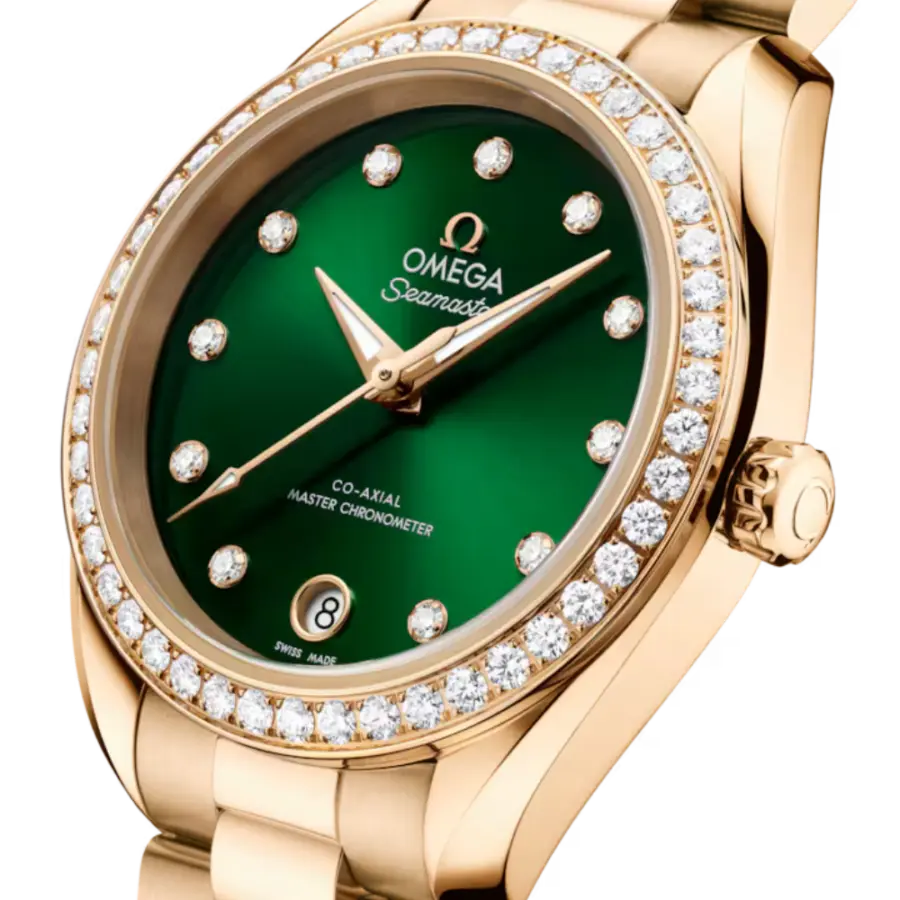 Seamaster Aqua Terra 150M 30 mm, Moonshine™ gold on Moonshine™ gold Ref. 220.55.30.20.60.001 - Image 3