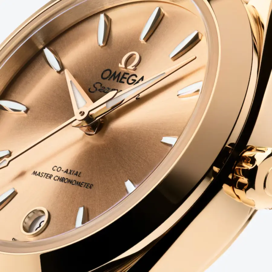 Seamaster Aqua Terra 150M 30 mm, Moonshine™ gold on Moonshine™ gold Ref. 220.50.30.20.08.001 - Image 3